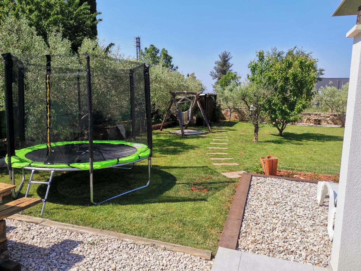 Villa Molo Novigrad Istria Exteriör bild